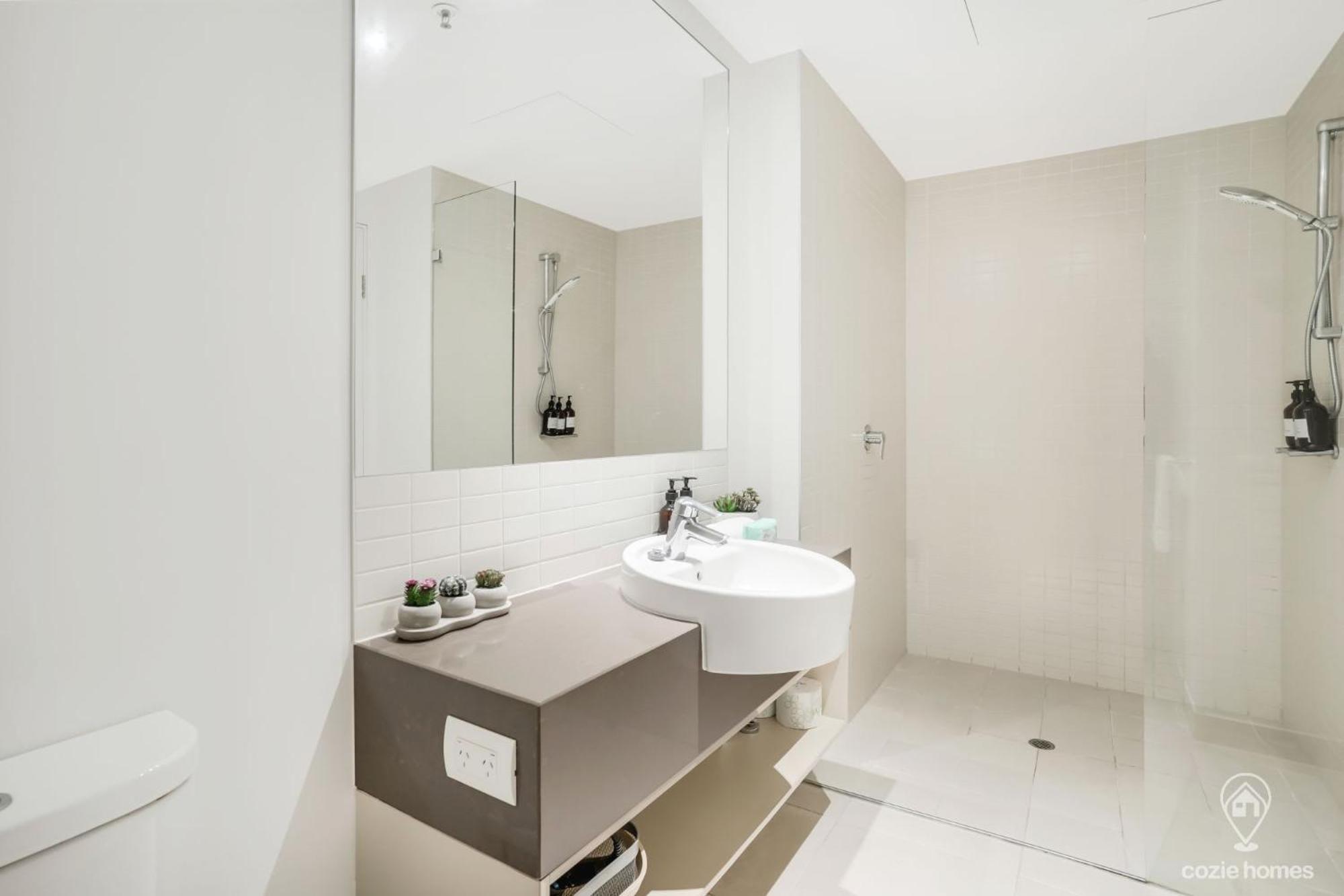 602 Harbour Lights With Ocean Views Hotel Cairns Bilik gambar