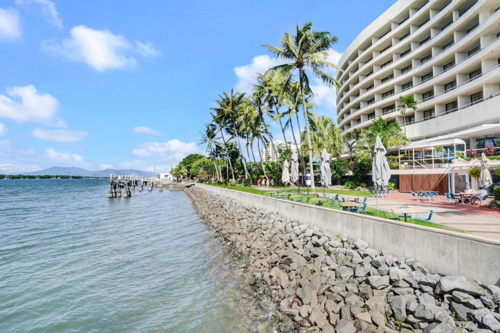 602 Harbour Lights With Ocean Views Hotel Cairns Bilik gambar