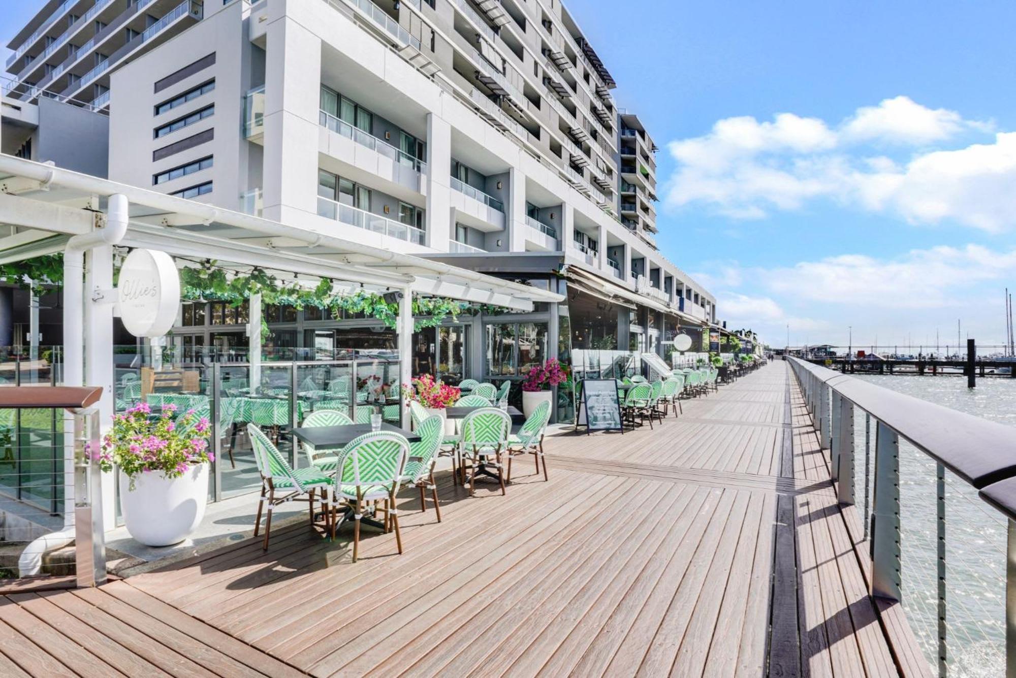 602 Harbour Lights With Ocean Views Hotel Cairns Bilik gambar